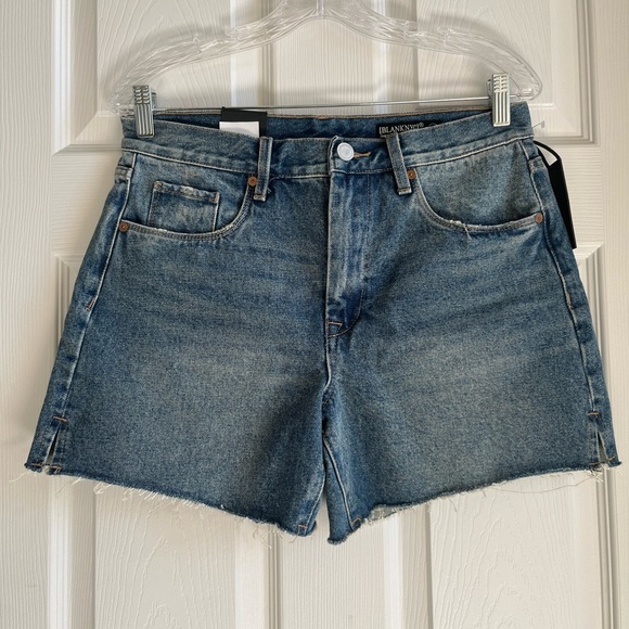 BLANKNYC High Waisted Mom Shorts - Picture 4 of 9